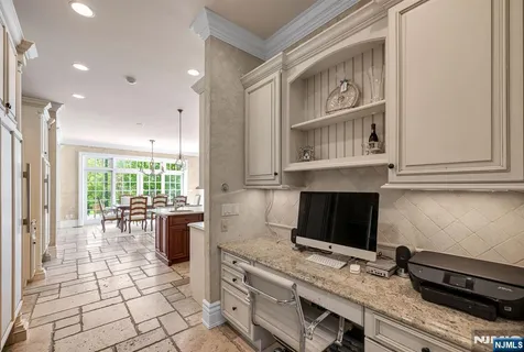 $3,750,000 | 268 Woodside Avenue, Franklin Lakes, NJ 07417