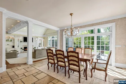 $3,750,000 | 268 Woodside Avenue, Franklin Lakes, NJ 07417