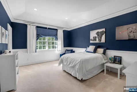 $3,750,000 | 268 Woodside Avenue, Franklin Lakes, NJ 07417