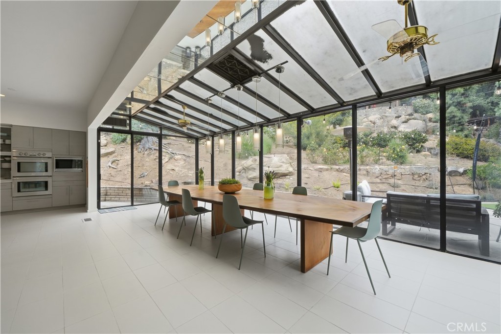 6060 Pachappa Drive Riverside, CA 92506 - Photo 17 of 46 Dining room