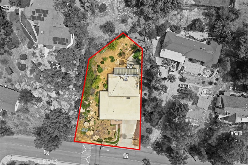 6060 Pachappa Drive Riverside, CA 92506 - Photo 42 of 46 Property line