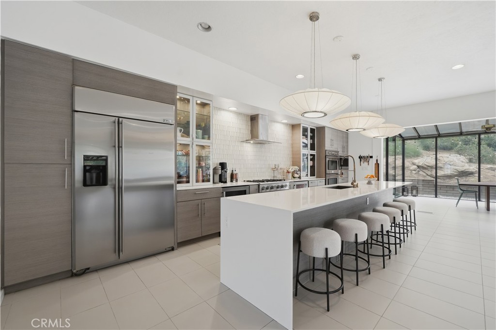 6060 Pachappa Drive Riverside, CA 92506 - Photo 8 of 46 Sprawling kitchen