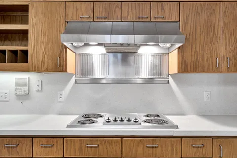 a view of a house with a back yard