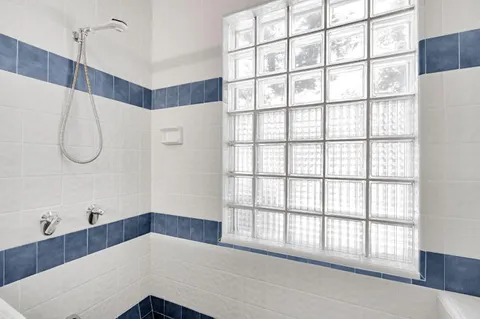 $799,999 | 6743 North Dolores Avenue, Fresno, CA 93711