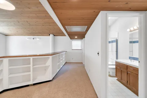 $799,999 | 6743 North Dolores Avenue, Fresno, CA 93711