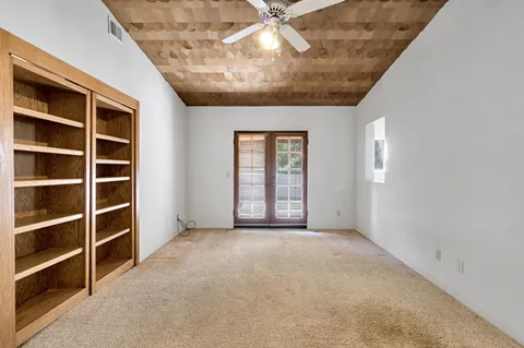 $799,999 | 6743 North Dolores Avenue, Fresno, CA 93711