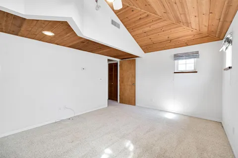 $799,999 | 6743 North Dolores Avenue, Fresno, CA 93711