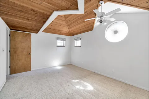 $799,999 | 6743 North Dolores Avenue, Fresno, CA 93711