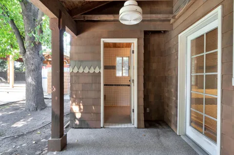 $799,999 | 6743 North Dolores Avenue, Fresno, CA 93711