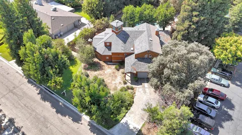 $799,999 | 6743 North Dolores Avenue, Fresno, CA 93711