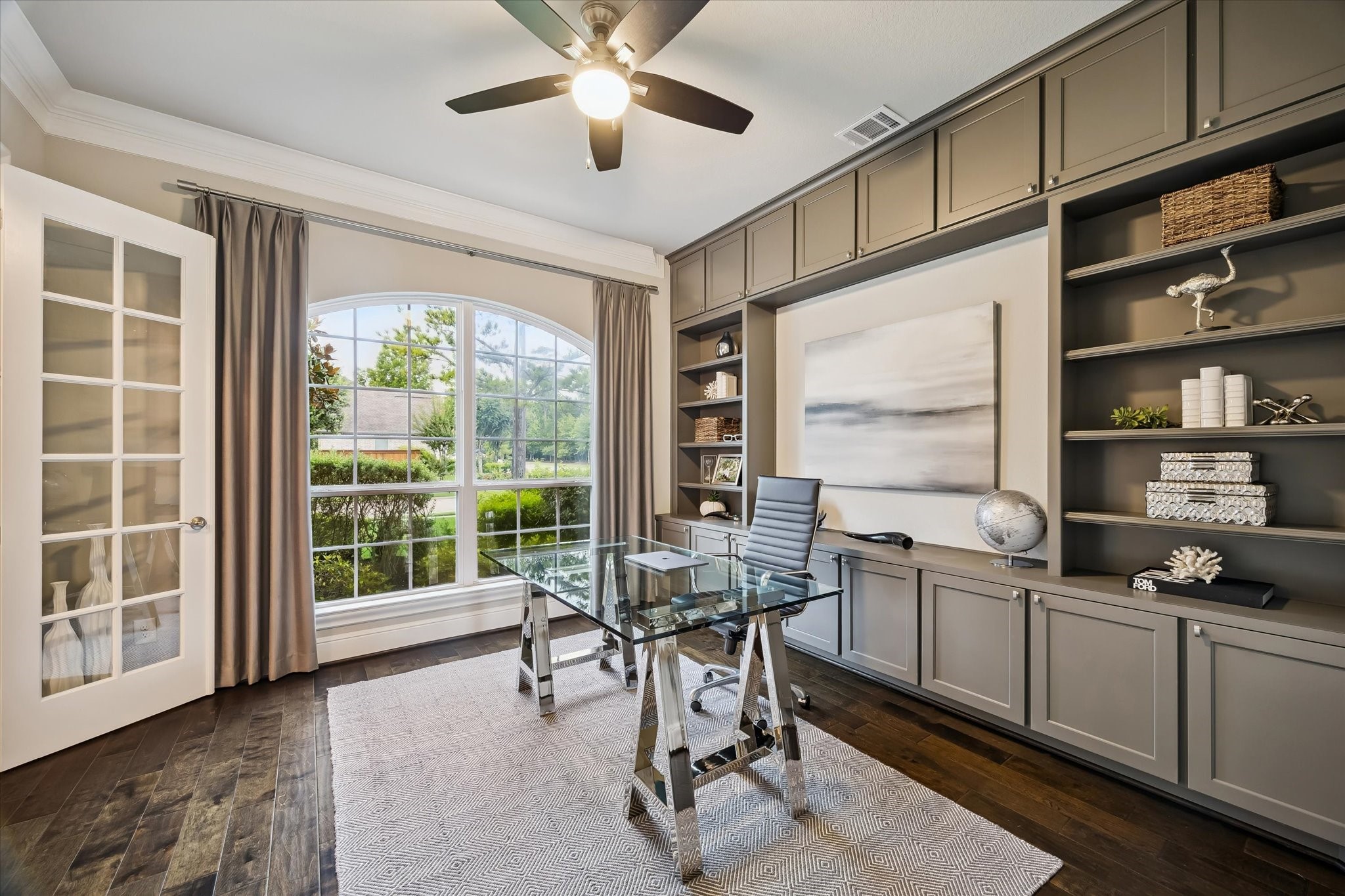 4011 Pleasant Ridge Drive Spring, TX 77386 - Photo 4 of 48 Study with custom built in shelves