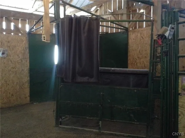 $1,200,000 | 213 Button Road, Columbus, NY 13485