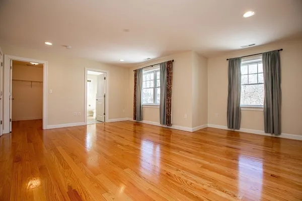 $5,900 | 8 Summer Hill Circle, Unit 8, Arlington, MA 02474