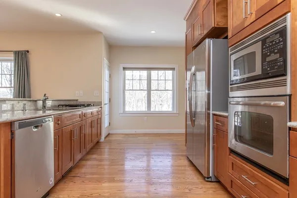 $5,900 | 8 Summer Hill Circle, Unit 8, Arlington, MA 02474