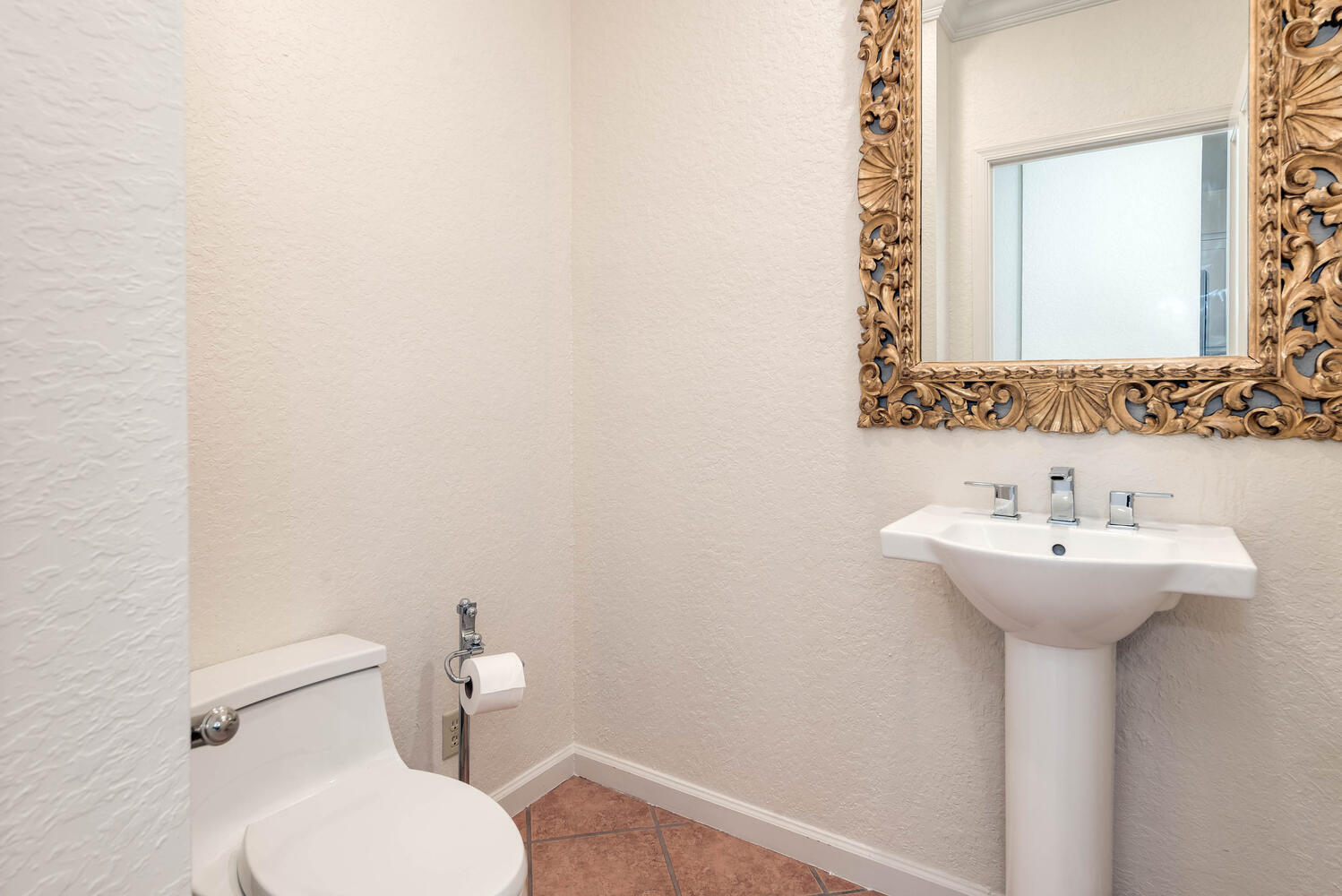 6222 Northwest 23rd Street Boca Raton, FL 33434 - Photo 23 of 35 Powder Room