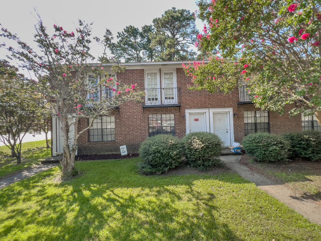 101 Timber Lane, Unit C Summerville, SC 29485 - Photo 1 of 10 101 b