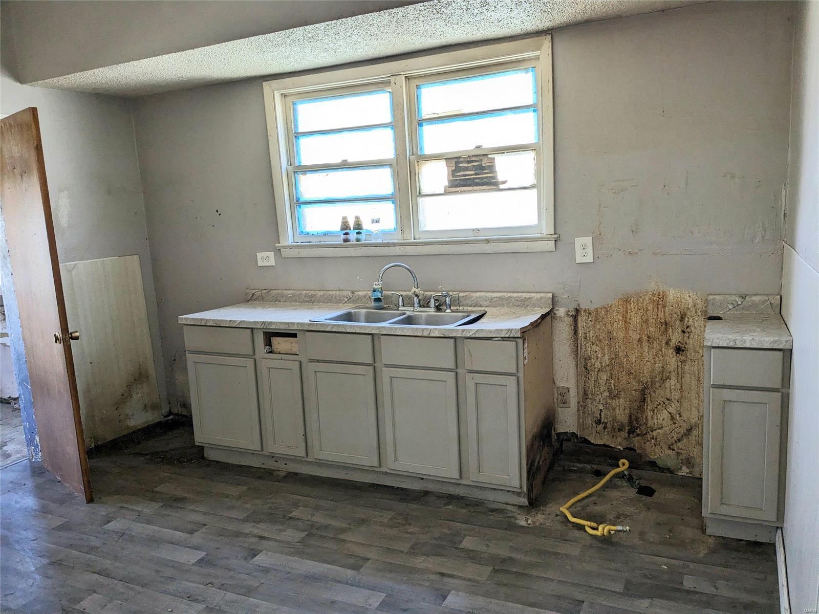 6547 Corbitt Avenue St. Louis, MO 63130 - Photo 2 of 12