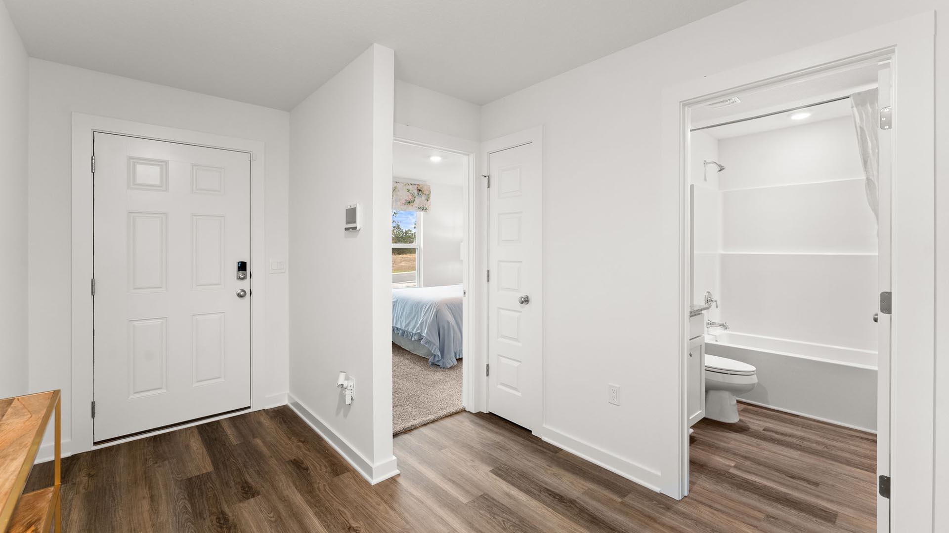 241 Dockside Road Freeport, FL 32439 - Photo 4 of 26 Aria_03_Hall to Guest