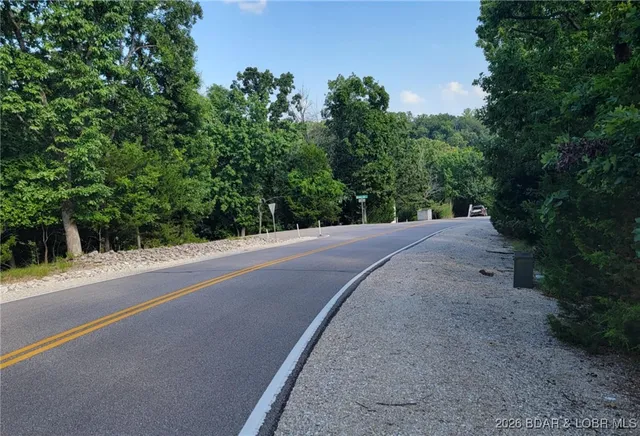 $5,999 | Lot 8 Royal Court, Four Seasons, MO 65049