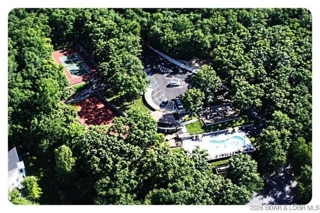 $5,999 | Lot 8 Royal Court, Four Seasons, MO 65049