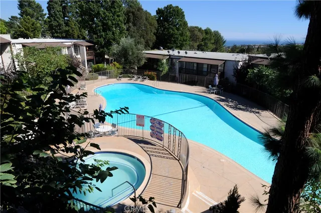 $2,650 | 374 Miraleste Drive, Unit 413, San Pedro, CA 90732