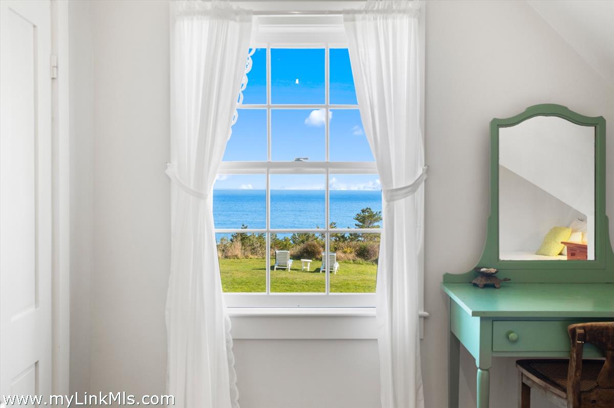 33 Shell Street Nantucket, MA 02554 - Photo 39 of 60