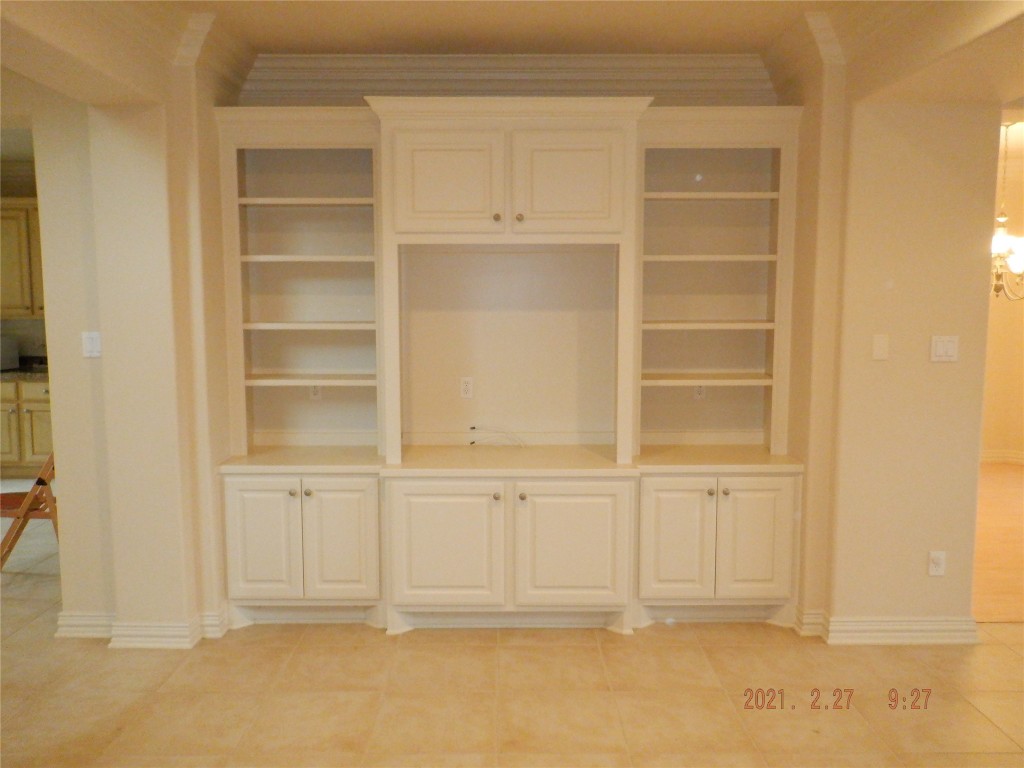 1903 Spring Cedar Lane Houston, TX 77077 - Photo 6 of 20 TV Room