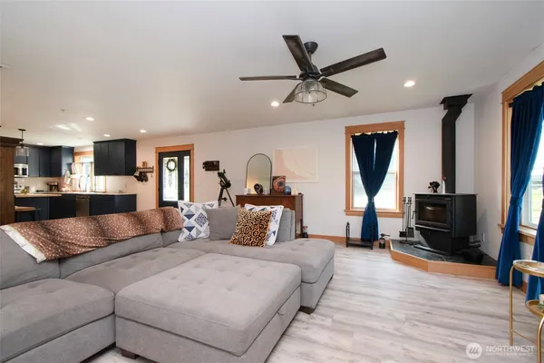 $549,000 | 10 Gretas Place, Sequim, WA 98382