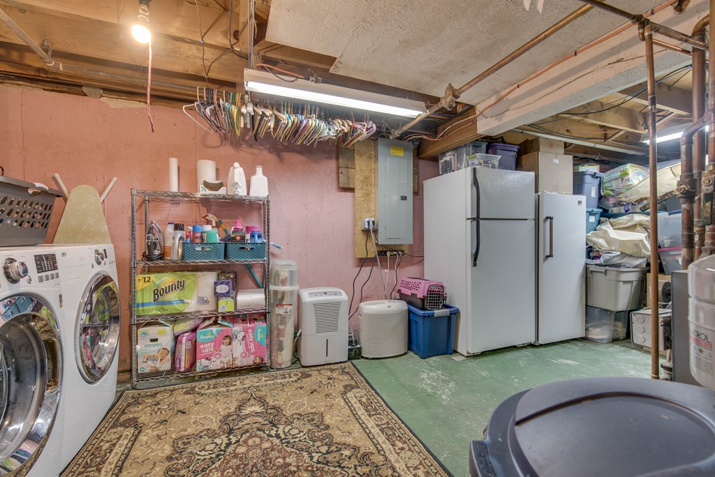 136 Westerly Road Plymouth, MA 02360 - Photo 16 of 19 Gallery Image 16