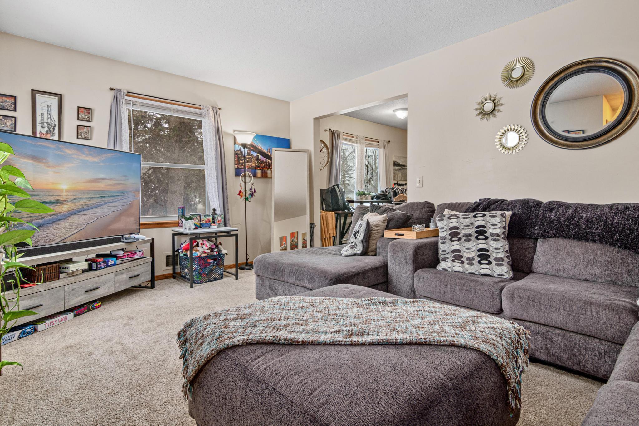 5045-5047 Sunnyside Road St. Paul, MN 55112 - Photo 15 of 38