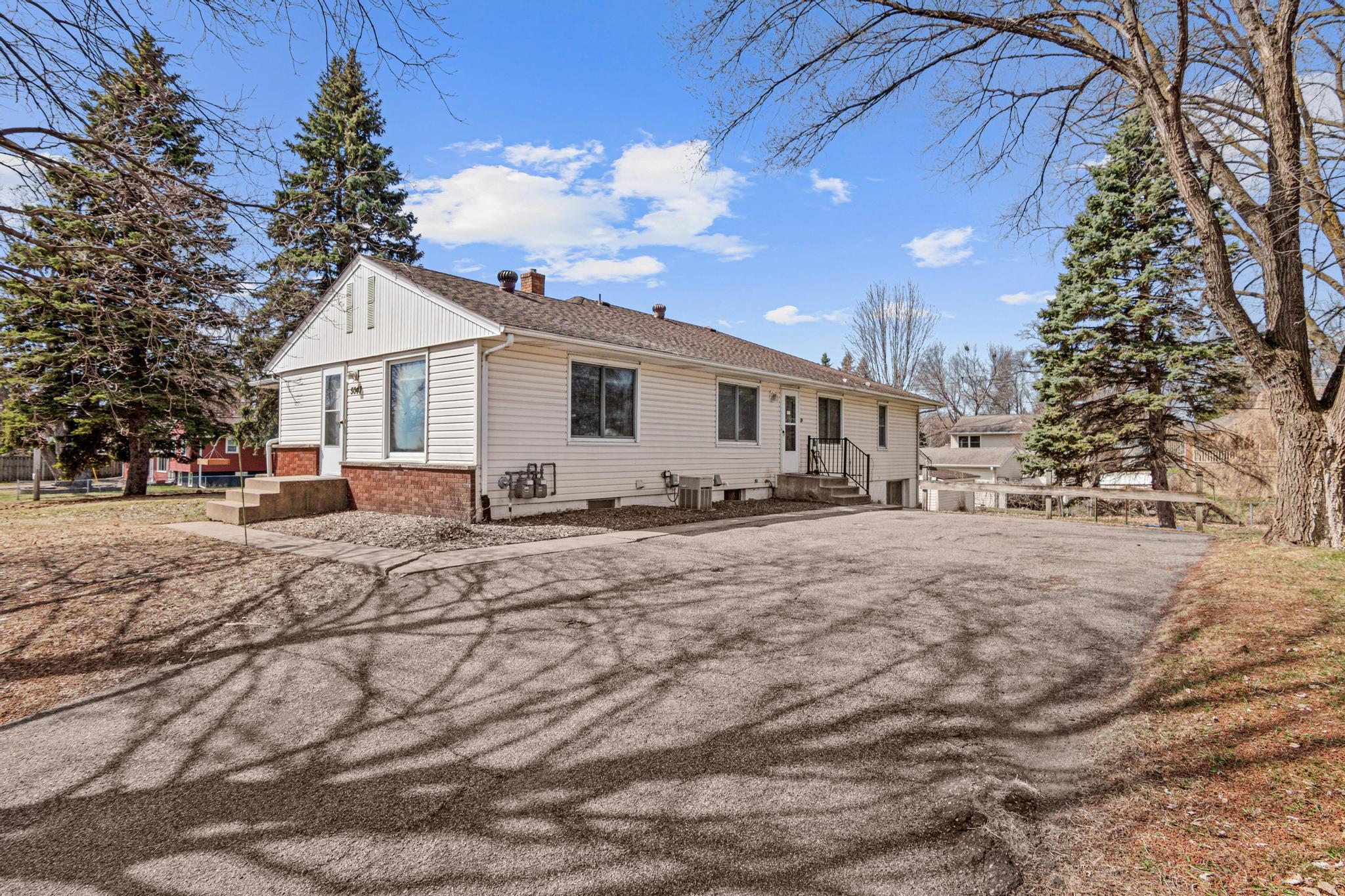 5045-5047 Sunnyside Road St. Paul, MN 55112 - Photo 30 of 38