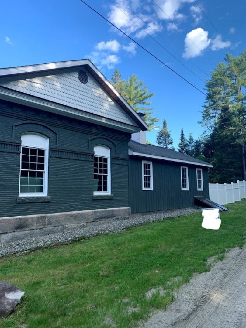 398 Parker Road Whitefield, NH 03598 - Photo 2 of 14