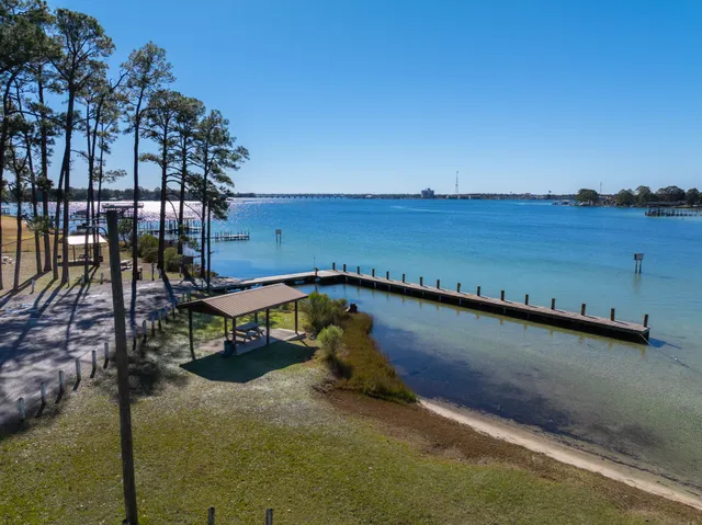 $349,500 | 9 Walnut Avenue, Shalimar, FL 32579