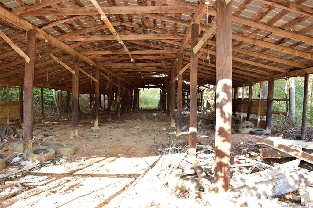 190 Oak Grove Road Landrum, SC 29356 - Photo 22 of 48