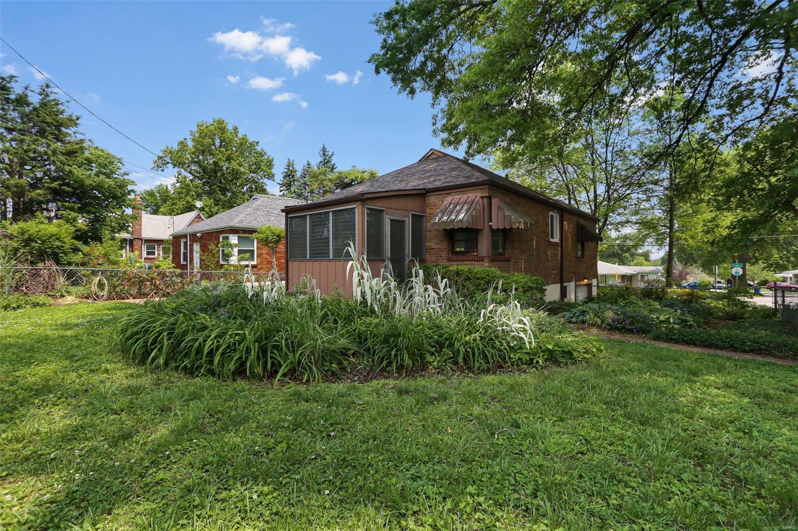 3713 Brown Road St. Louis, MO 63114 - Photo 25 of 26 Gallery Image 25
