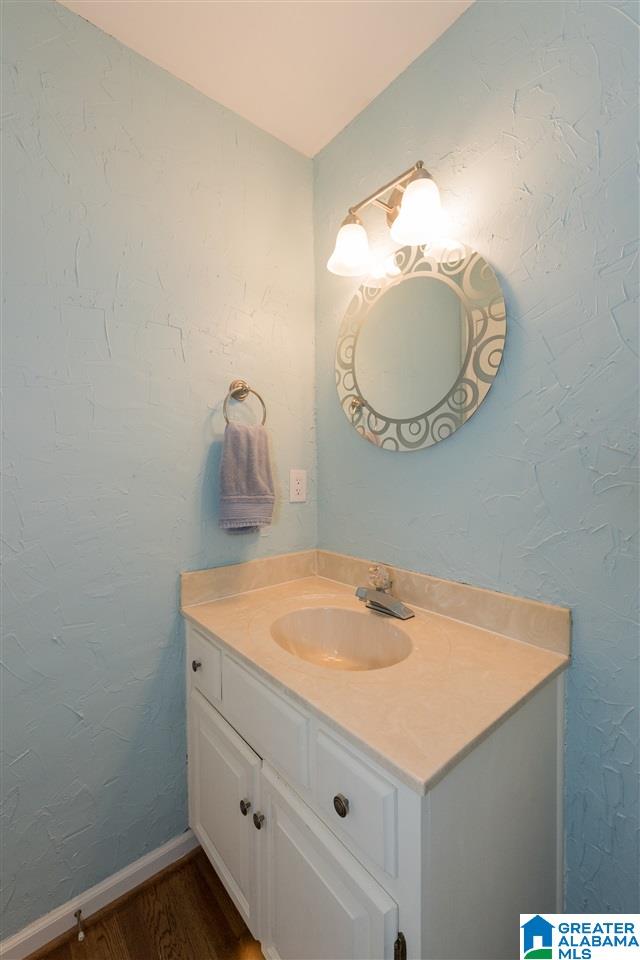2020 Shagbark Road Birmingham, AL 35244 - Photo 21 of 42