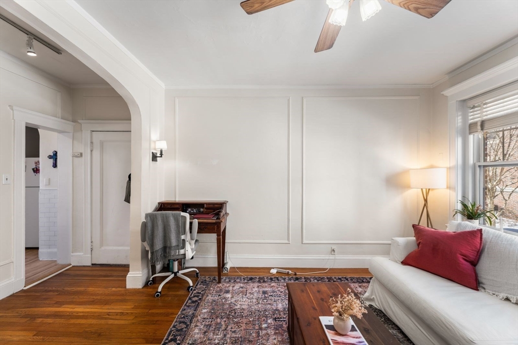 401 Washington Street, Unit 1 Brookline, MA 02446 - Photo 3 of 17