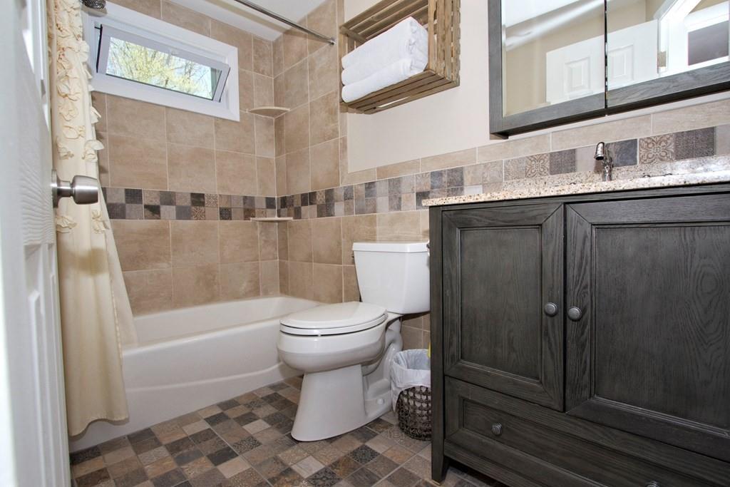 46 Boston Street Middleton, MA 01949 - Photo 10 of 23 Gallery Image 10