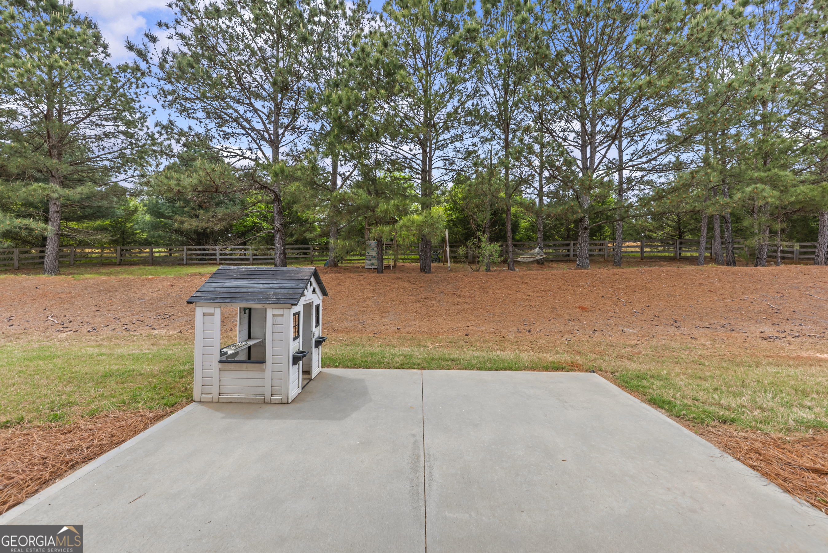 1031 Arbor Court Madison, GA 30650 - Photo 39 of 54