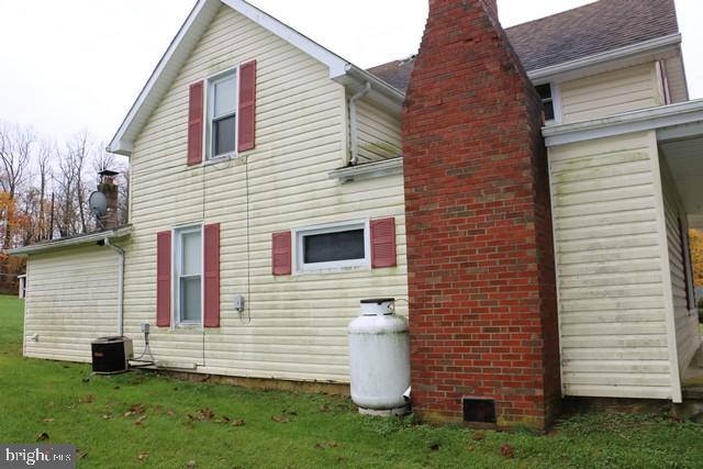 25251 Cascade Road Cascade, MD 21719 - Photo 17 of 17 Side