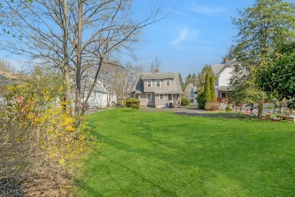 $420,000 | 1136 Thornton Avenue, Plainfield, NJ 07060