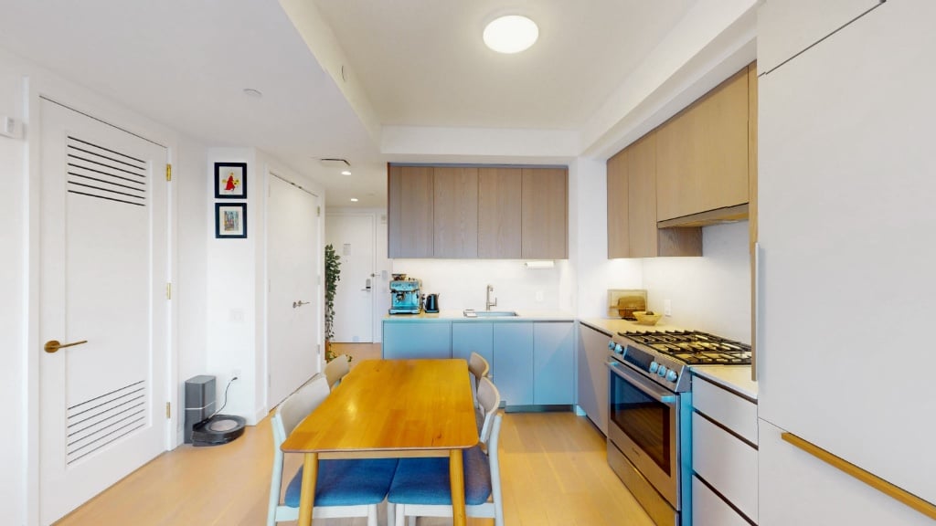 3 Court Square, Unit 4205 Queens, NY 11101 - Photo 2 of 18 Photo 2