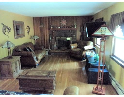 152 Chipaway Road Freetown, MA 02717 - Photo 7 of 13 Gallery Image 7