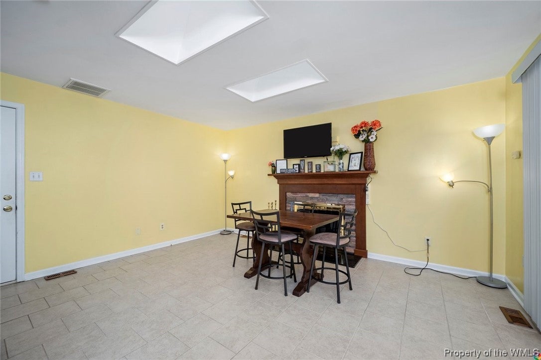 105 Quaker Road Hampton, VA 23669 - Photo 17 of 36 Gallery Image 17