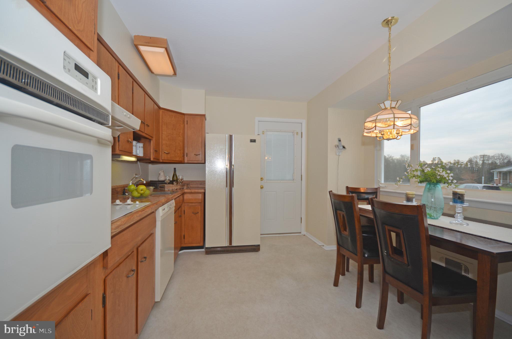 9662 Dundawan Road Baltimore, MD 21236 - Photo 11 of 50 Spacious eat in kitchen.