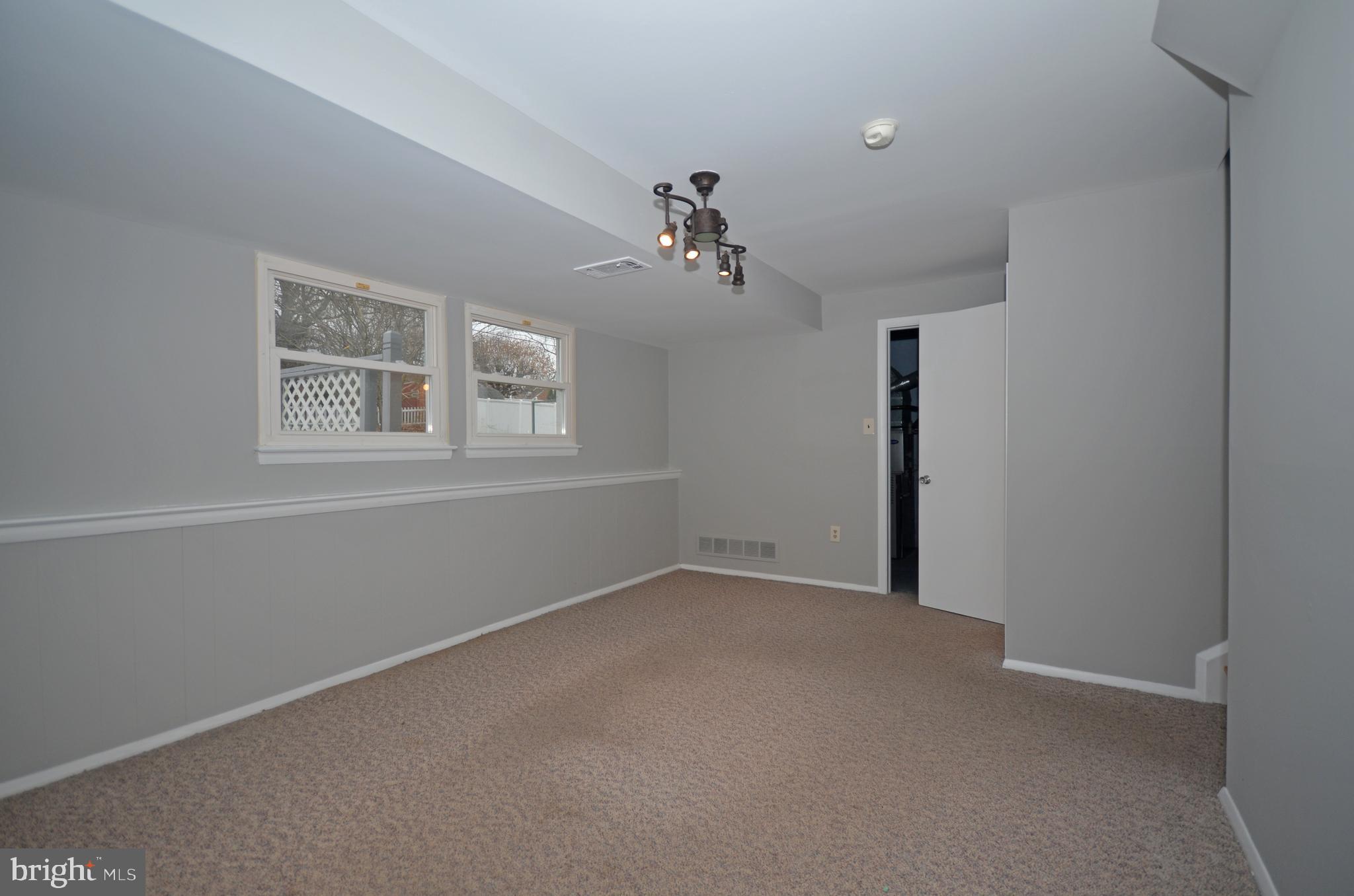 9662 Dundawan Road Baltimore, MD 21236 - Photo 35 of 50