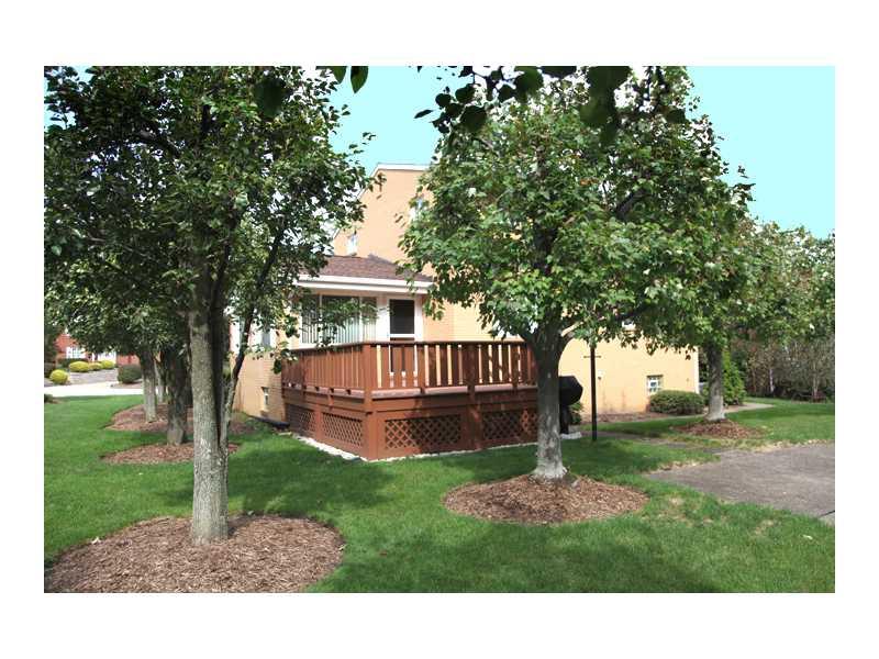 1349 Akehurst Road Pittsburgh, PA 15220 - Photo 20 of 20 Patio/Deck.