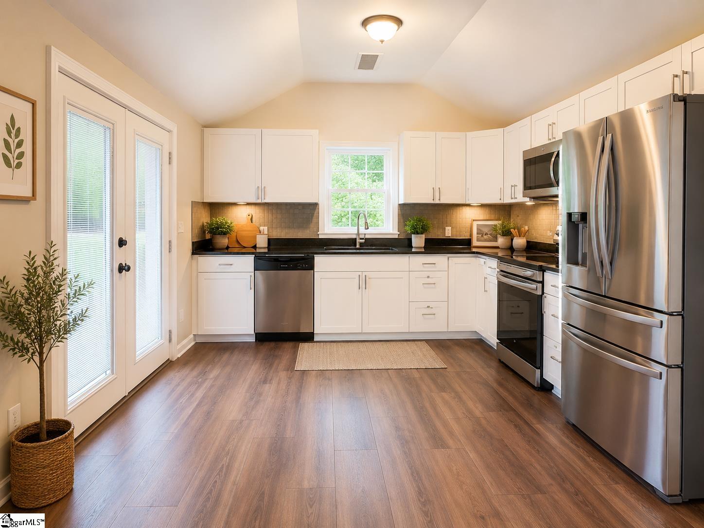 3936 Cripple Creek Road Greer, SC 29651 - Photo 8 of 45