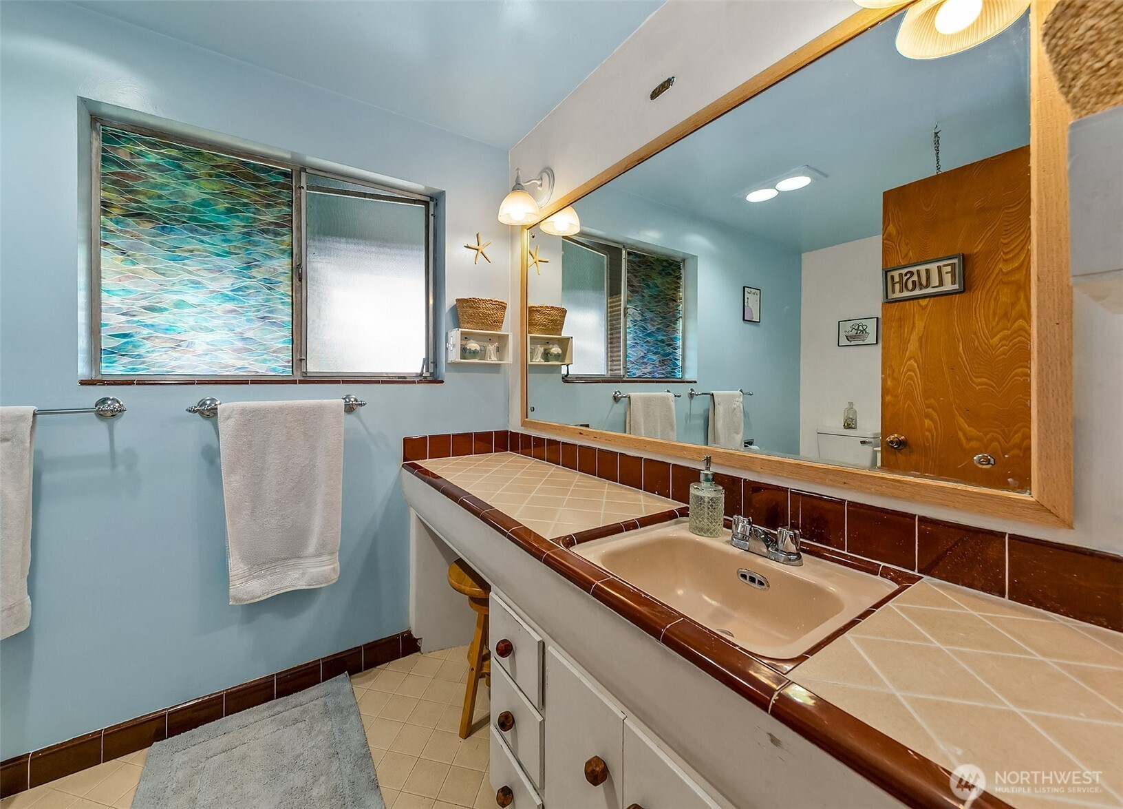 414 Northwest 117th Street Seattle, WA 98177 - Photo 18 of 40