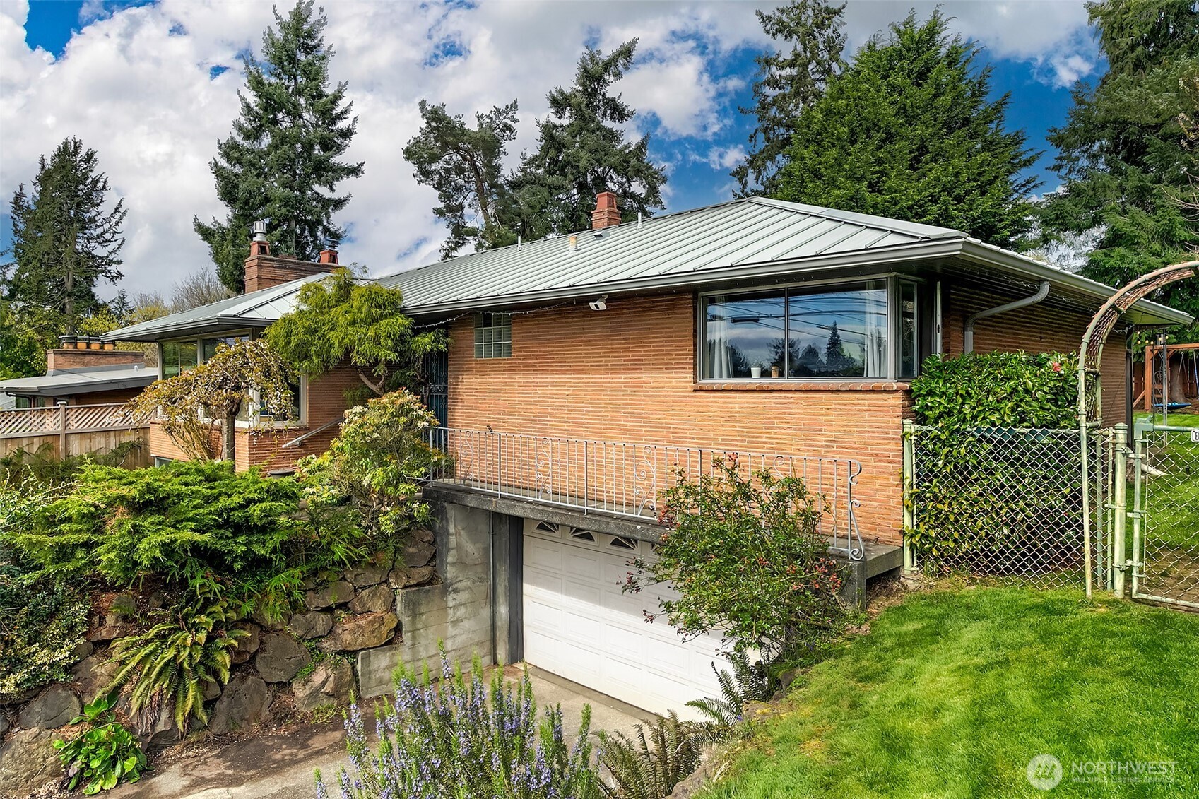 414 Northwest 117th Street Seattle, WA 98177 - Photo 24 of 40